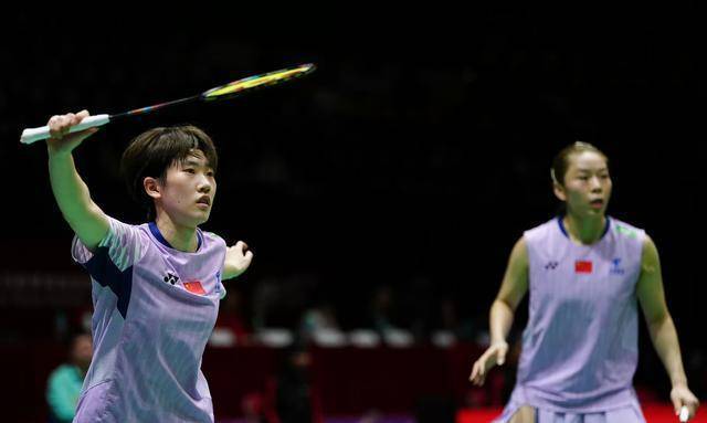 关于史诗对决!羽毛球上演极限翻盘的信息 关于史诗对决!羽毛球上演极限翻盘的信息