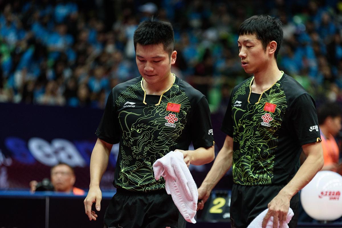 英格兰队鏖战德国队,许昕带队取胜 英格兰队鏖战德国队,许昕带队取胜