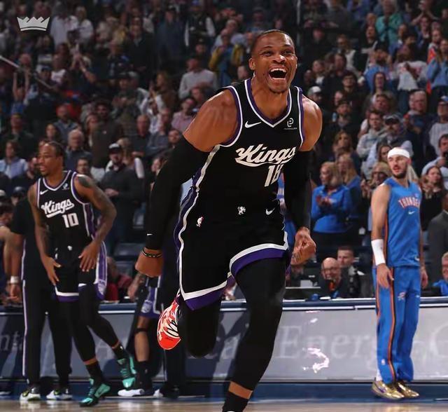 雄鹿逆转尼克斯，西亚卡姆关键制胜