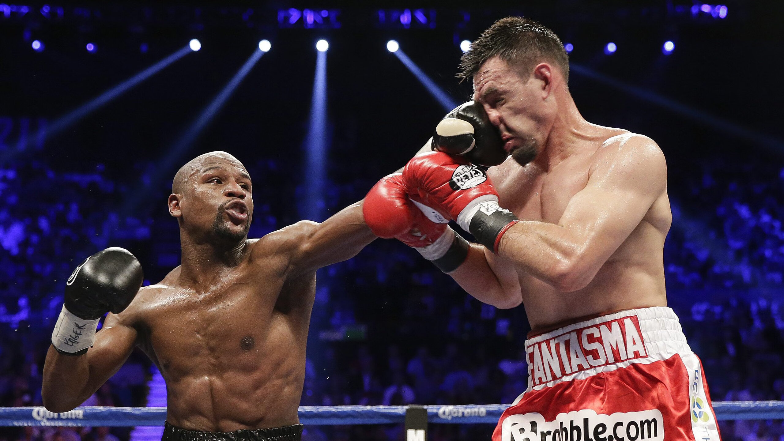 直上青云！萨内三连击主宰比赛，西班牙轻取芬兰