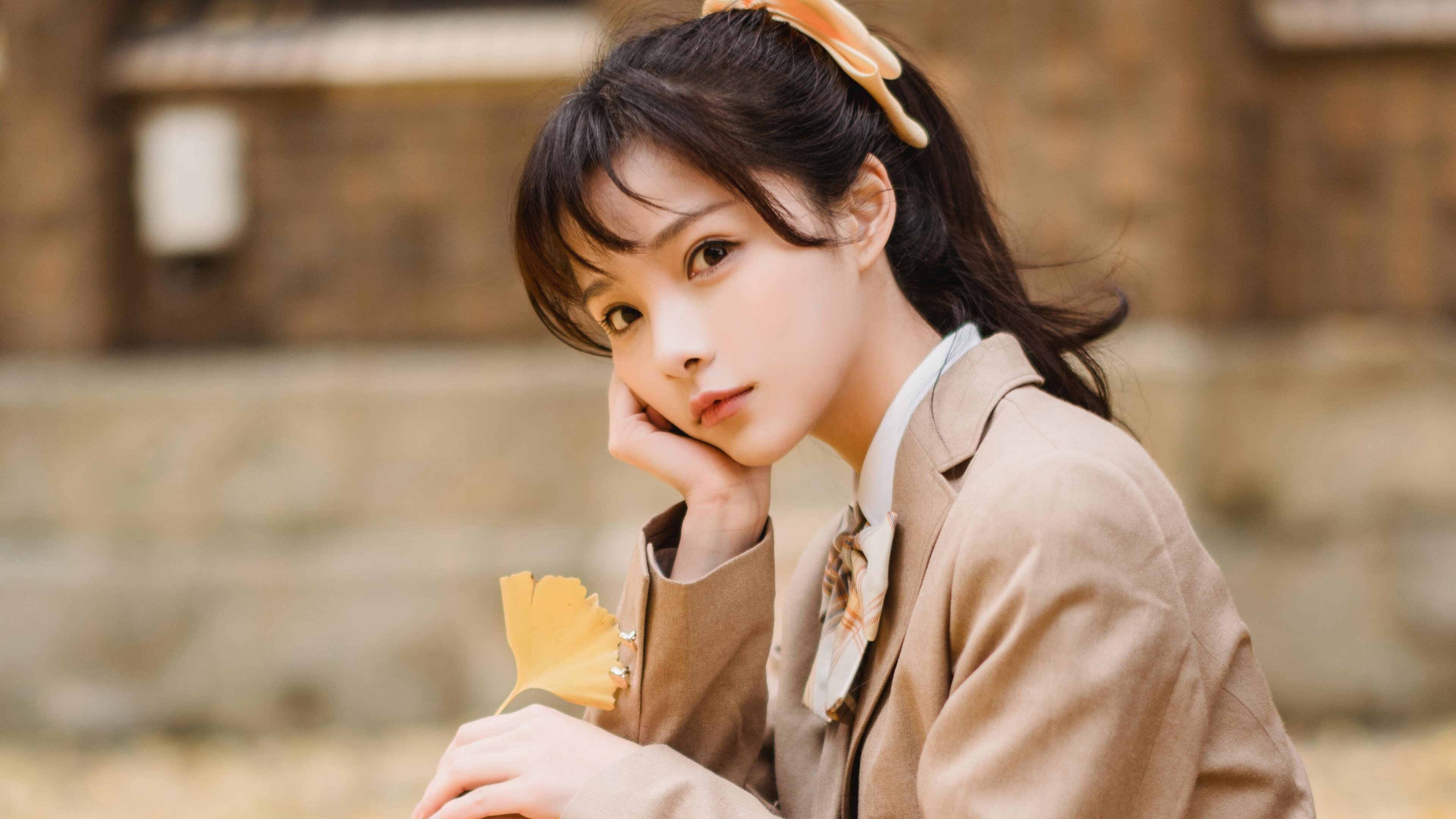 阴影中改写剧本,当坎特的沉默震碎酋长球场的喧嚣