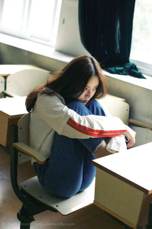 千年古城对绿茵巨龙,当威尔士的坚韧遇上佛罗伦萨的华丽