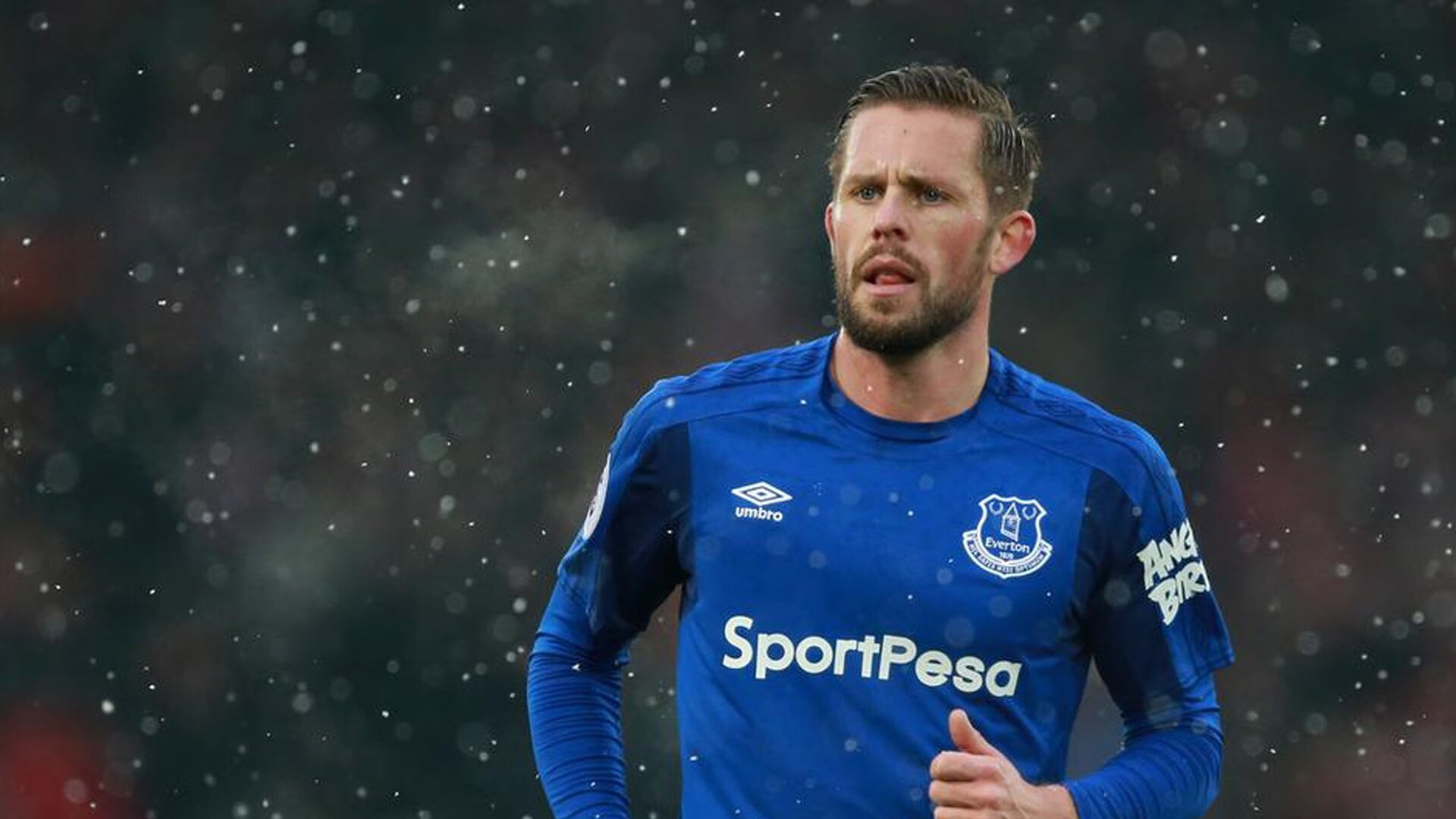 雷霆裁决之夜，当NBA的余震撞碎英超铁幕